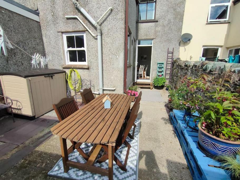 Perfect For Snowdon. Groups, Families+Dogs Welcome Ланберис Екстериор снимка